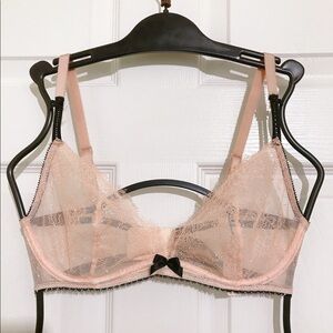 🔥ON SALE🔥2/$33🔥 💖Victoria Secret Very Sexy Unlined Plunge